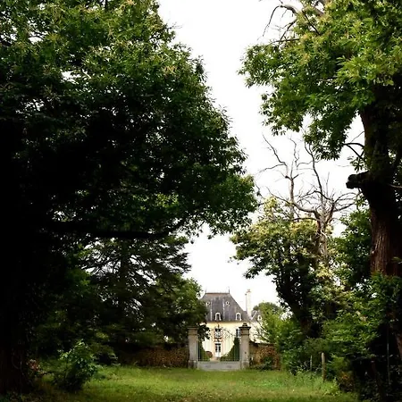 Bed & Breakfast Domaine De La Briouse Sanxay