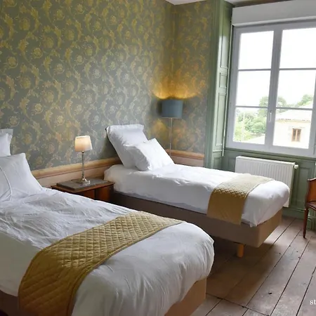 Bed and Breakfast Domaine De La Briouse Sanxay