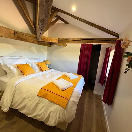 Domaine De La Briouse Bed and Breakfast Sanxay