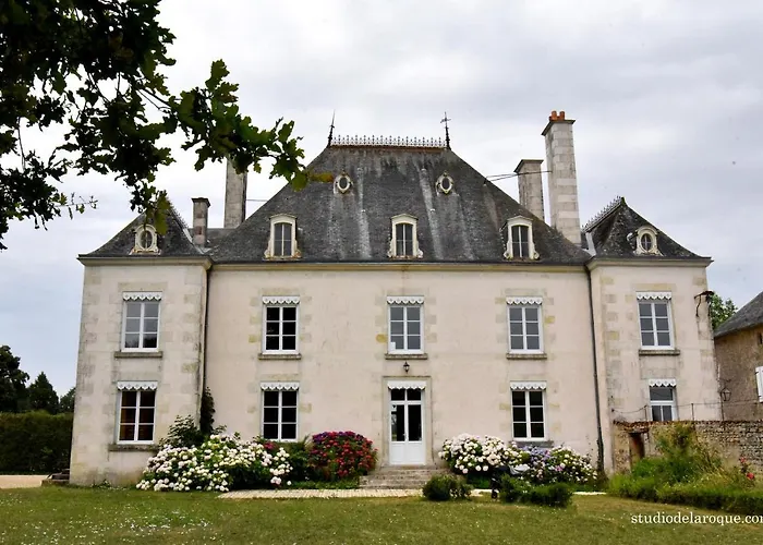 Bed & Breakfast Domaine De La Briouse Sanxay