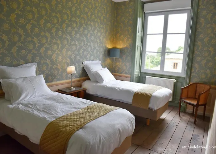 Bed & Breakfast Domaine De La Briouse Sanxay