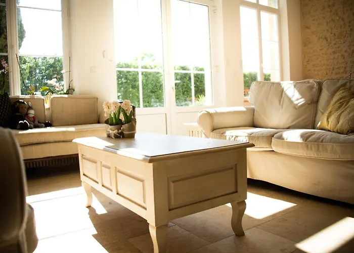 Domaine De La Briouse Bed & Breakfast *